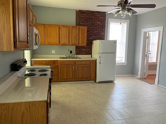 4th image of 3405 McKean Ave #A