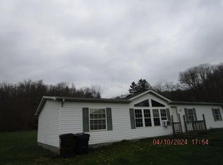4766 Hickman Rd NE, Newark, OH 43055