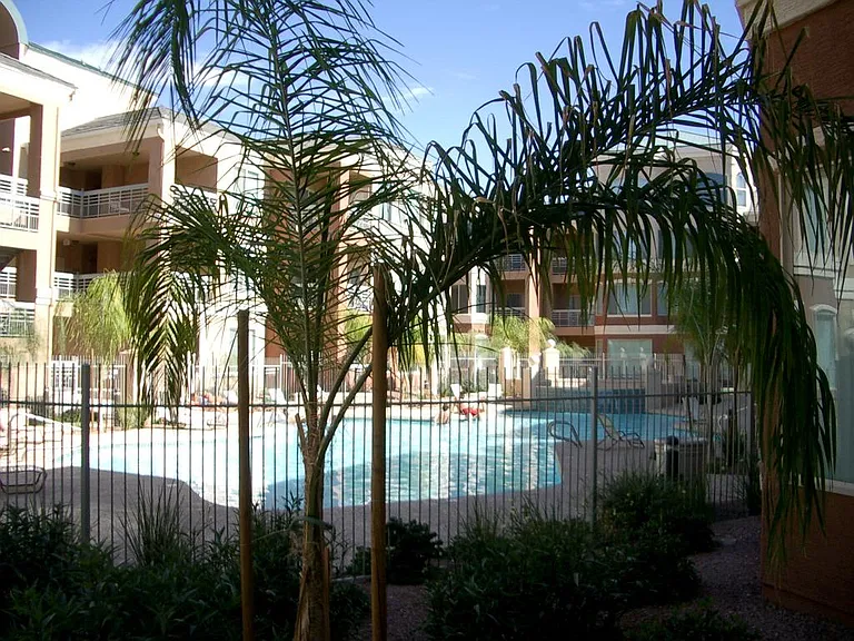 435 W Rio Salado Pkwy #114 — Photo 7