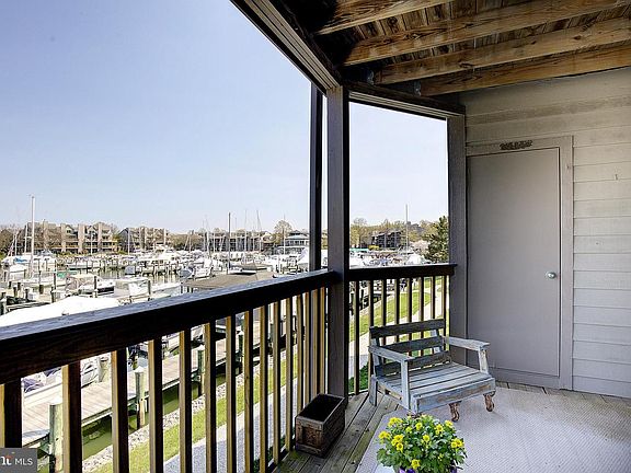 5th image of 7042 Harbour Village Ct APT 102