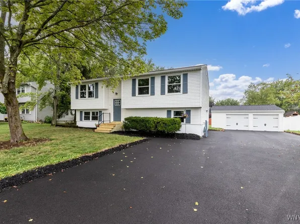 130 Tracey Ln, Grand Island, NY 14072