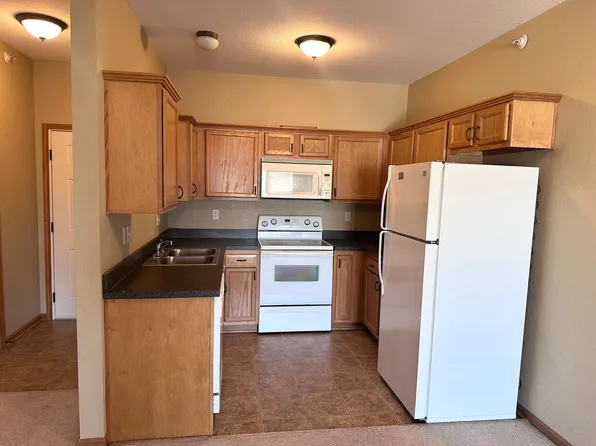 1 Bed | 1 Bath Apartment on the 2nd Floor in Grain Valley at the Creekside Village Apartments, 921 NE Deer Creek Dr, Grain Valley, MO 64029