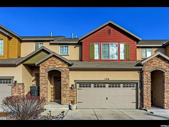 2nd image of 1316 N Willowbrook Ln