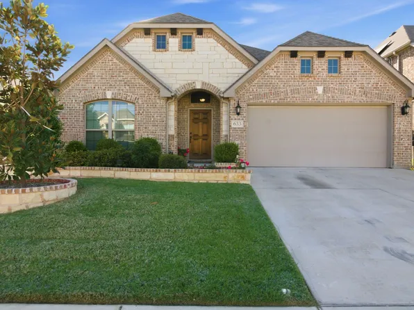 633 Retama Dr, Fort Worth, TX 76108