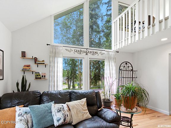 3rd image of 6224 Geronimo Cir