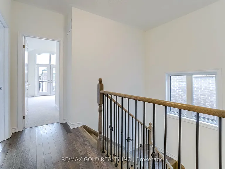 26 Del Grappa St — Photo 21