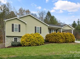 3624 Deerbrook Rd, Lenoir, NC 28645