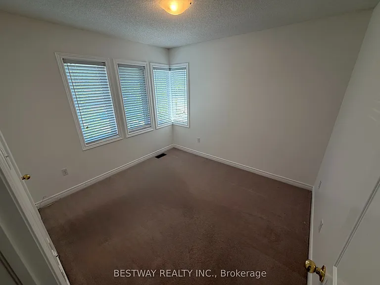 46 Prebble Dr — Photo 14