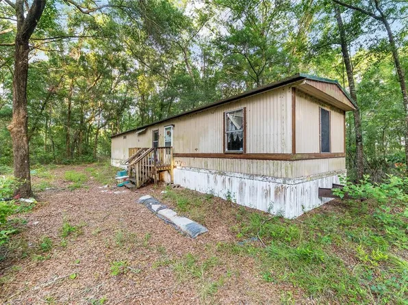 559 NW 62nd Ct, Bell, FL 32619