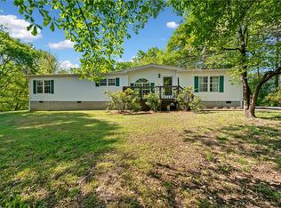 2464 Owens Gin Rd NE, Calhoun, GA 30701