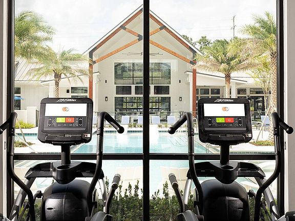 Campus Circle Gainesville - Fitness Center Vignette