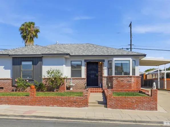 6751 Carthage St, San Diego, CA 92120