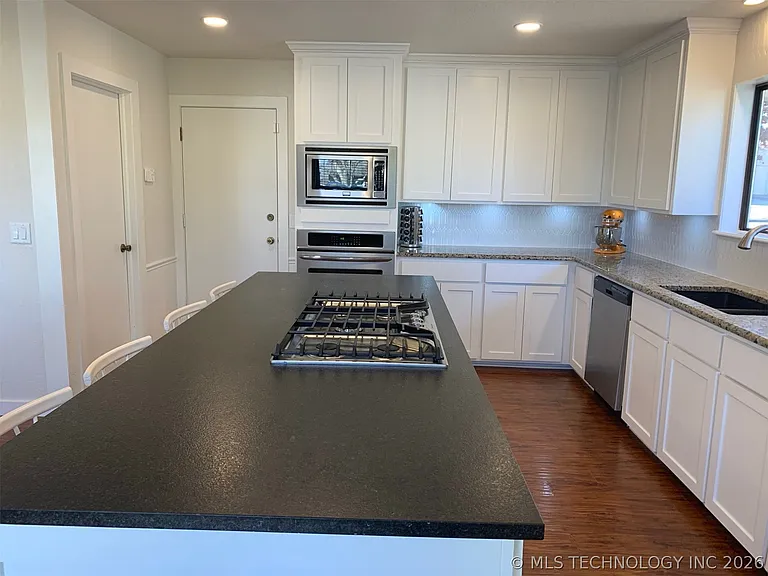 7009 E 99th St — Photo 9