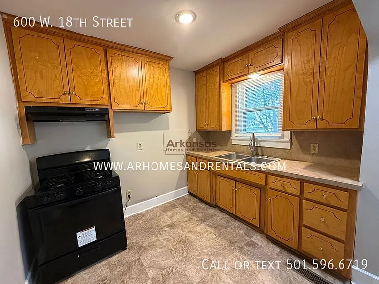 600 W 18th St — Photo 5