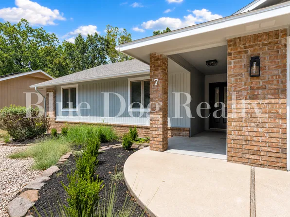 7 Whitwick Ln, Bella Vista, AR 72715