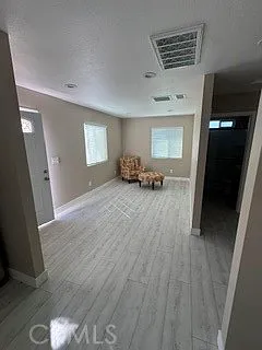 10537 Variel Ave — Photo 3