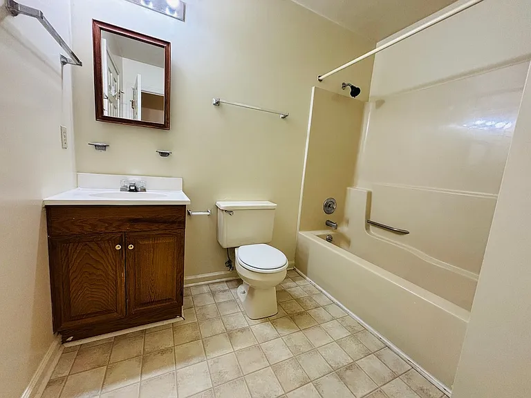 2511 Ridge Rd — Photo 9
