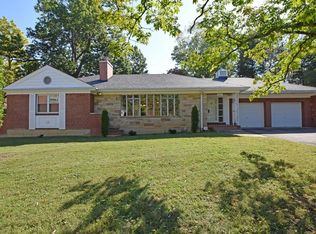1808 Beacon St, Cincinnati, OH 45230