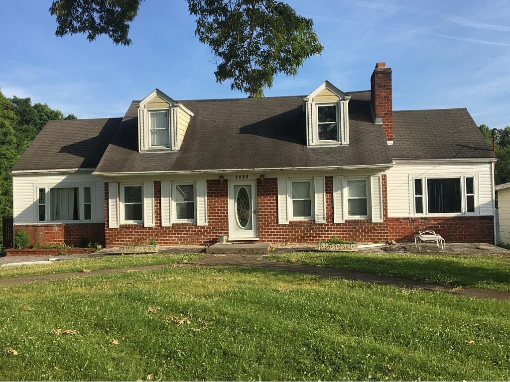 3302 Mayfield Dr, Johnson City, TN 37604 Zillow