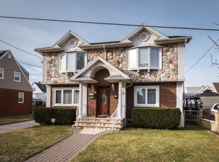 121 Bergen St, Garfield, NJ 07026