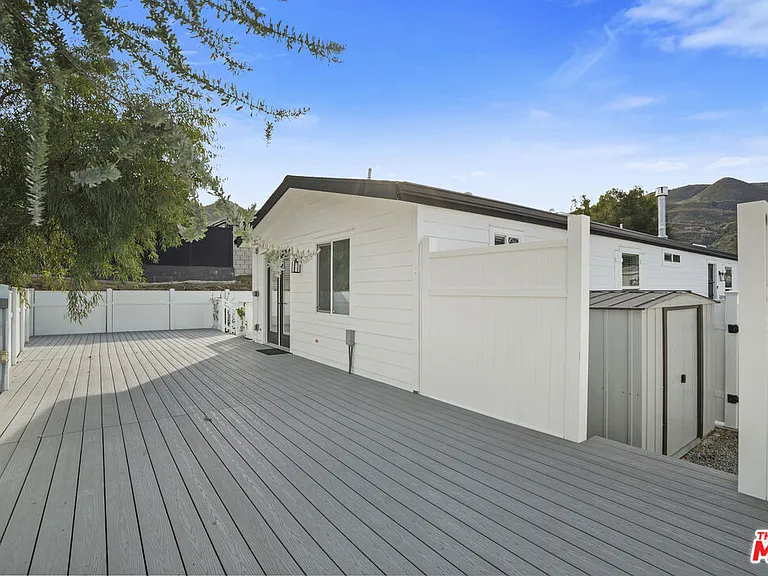 30473 Mulholland Hwy #109 — Photo 24