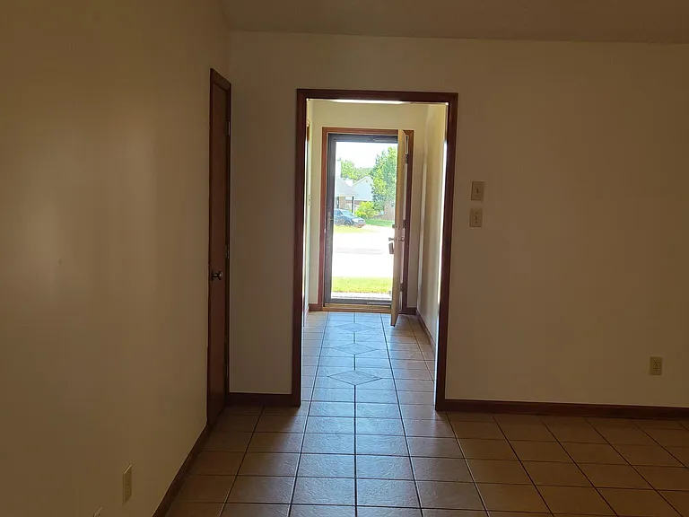 107 Peregrine Pl — Photo 7