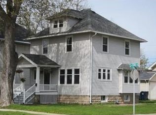 203 N Park Ave, Fond Du Lac, WI 54935