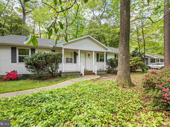 404 Forest Dr, Fruitland, MD 21826