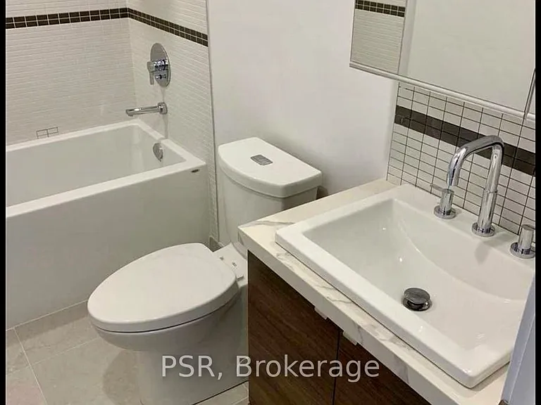 35 Wabash Ave #205 — Photo 7