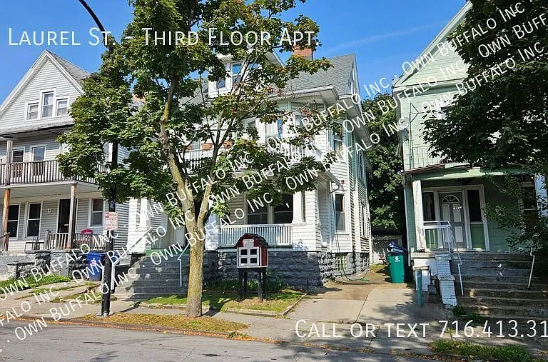 22 Laurel St #3 — Photo 1