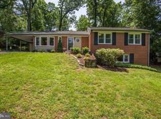 111 Lillian Ln, Silver Spring, MD 20904