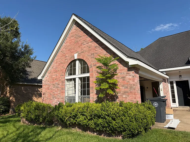 2931 Pepper Wood Dr — Photo 2
