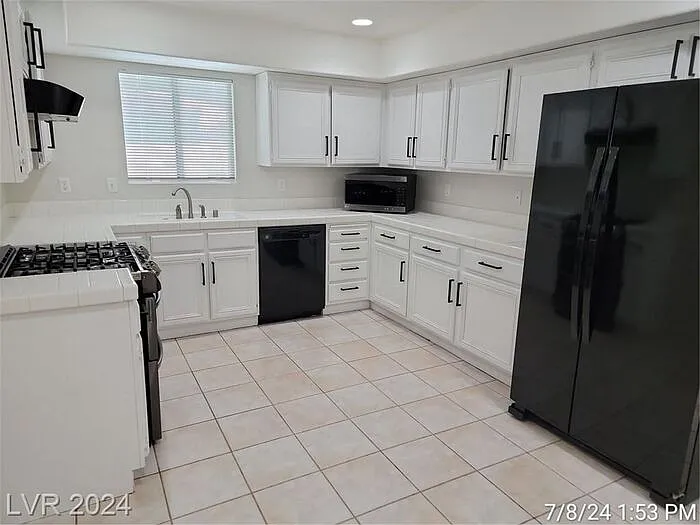 3822 Pink Frost Dr — Photo 9