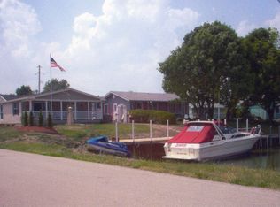725 S Tiffin St, Port Clinton, OH 43452