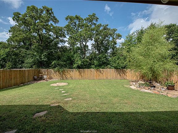 3rd image of 5204 Sagewood Dr