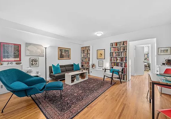 3rd image of 571 Academy St APT 4A