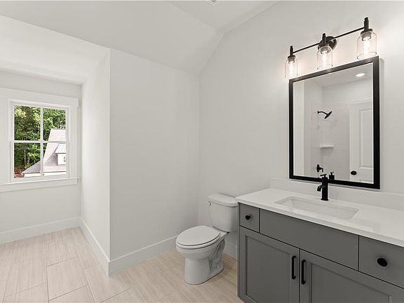 4th image of 6 Arborcroft Ct