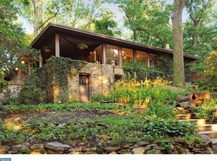 59 Crusher Rd, Hopewell, NJ 08525