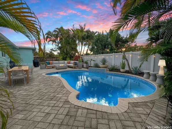 1772 NW 39th St, Oakland Park, FL 33309