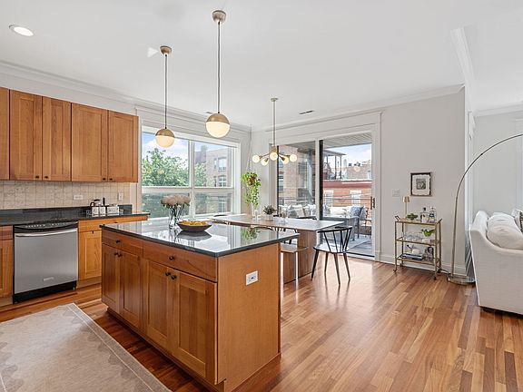5th image of 1712 W Beach Ave #2