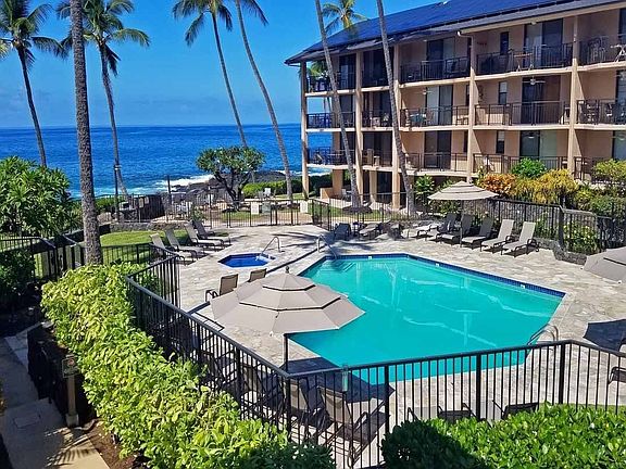 2nd image of 75-6026 Alii Dr APT 4204