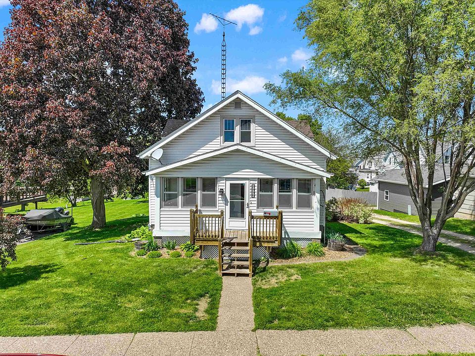 1st image of 2335 Rosedale Ave