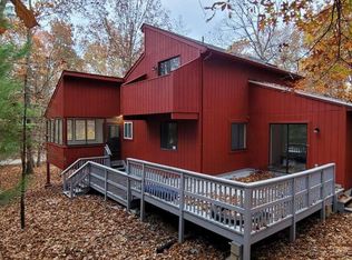 125 Rim Rd, East Stroudsburg, PA 18302