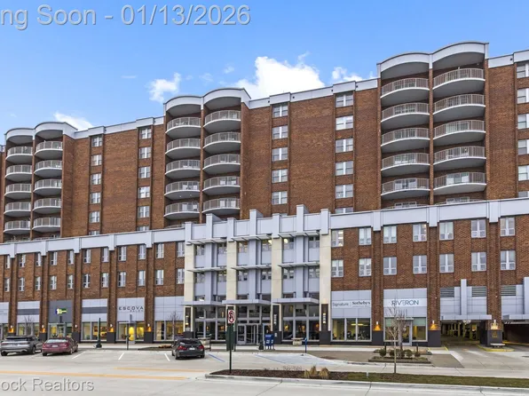 411 S Old Woodward Ave Unit 611, Birmingham, MI 48009