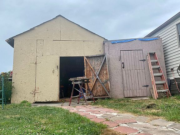 Large shed storage space