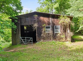 99999 Acorn Dr, Marshall, NC 28753