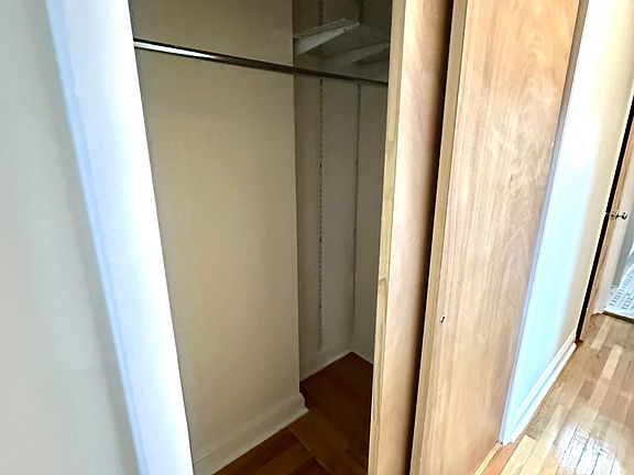 3rd image of 3426 41st St APT 1D