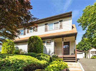 184 Mountaindale Rd, Yonkers, NY 10710