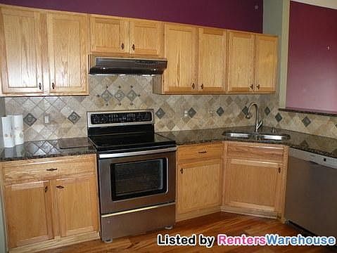 4th image of 1107 Bergmann Dr