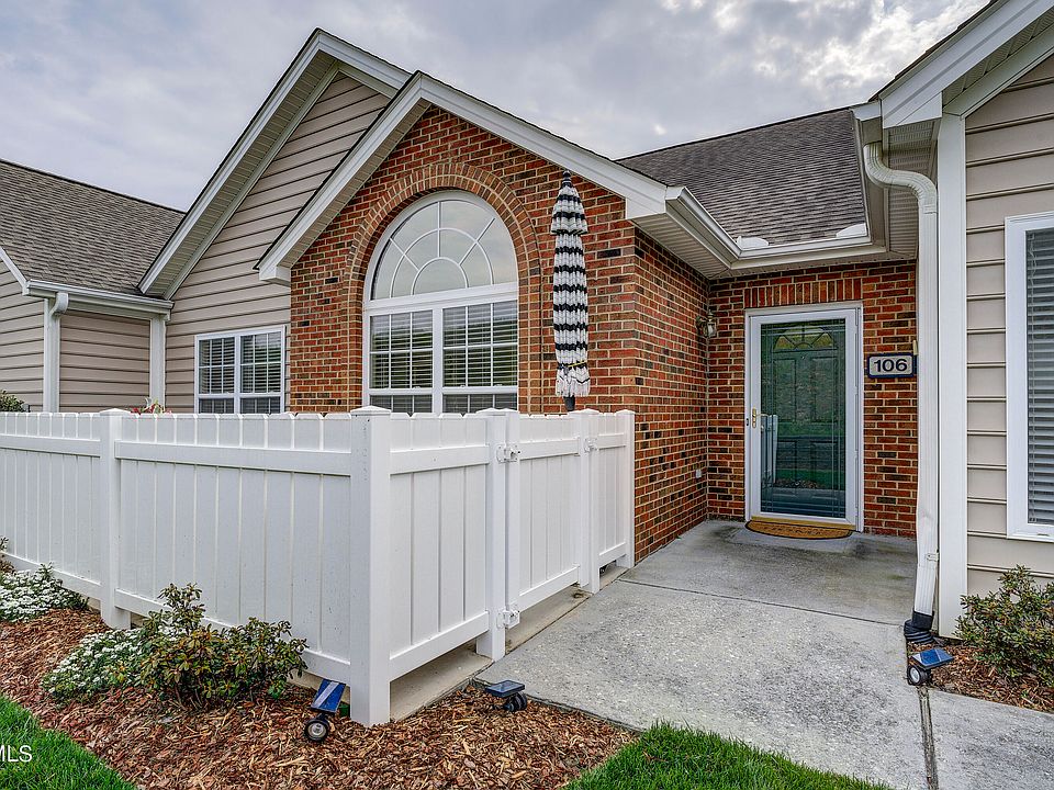 1st image of 106 Avonlea Pl #106